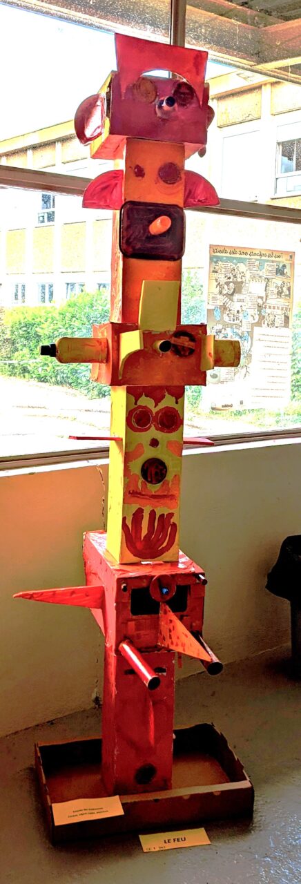 Cartons et peinture